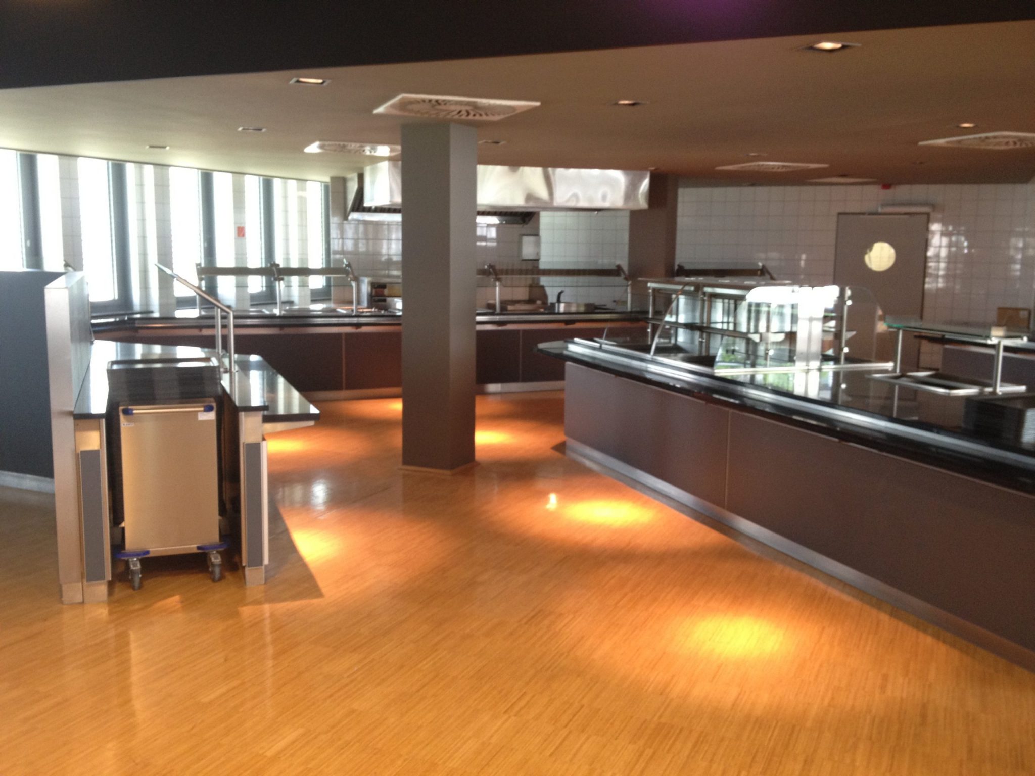 Möbelfolien für Renovierung von Oberflaechen