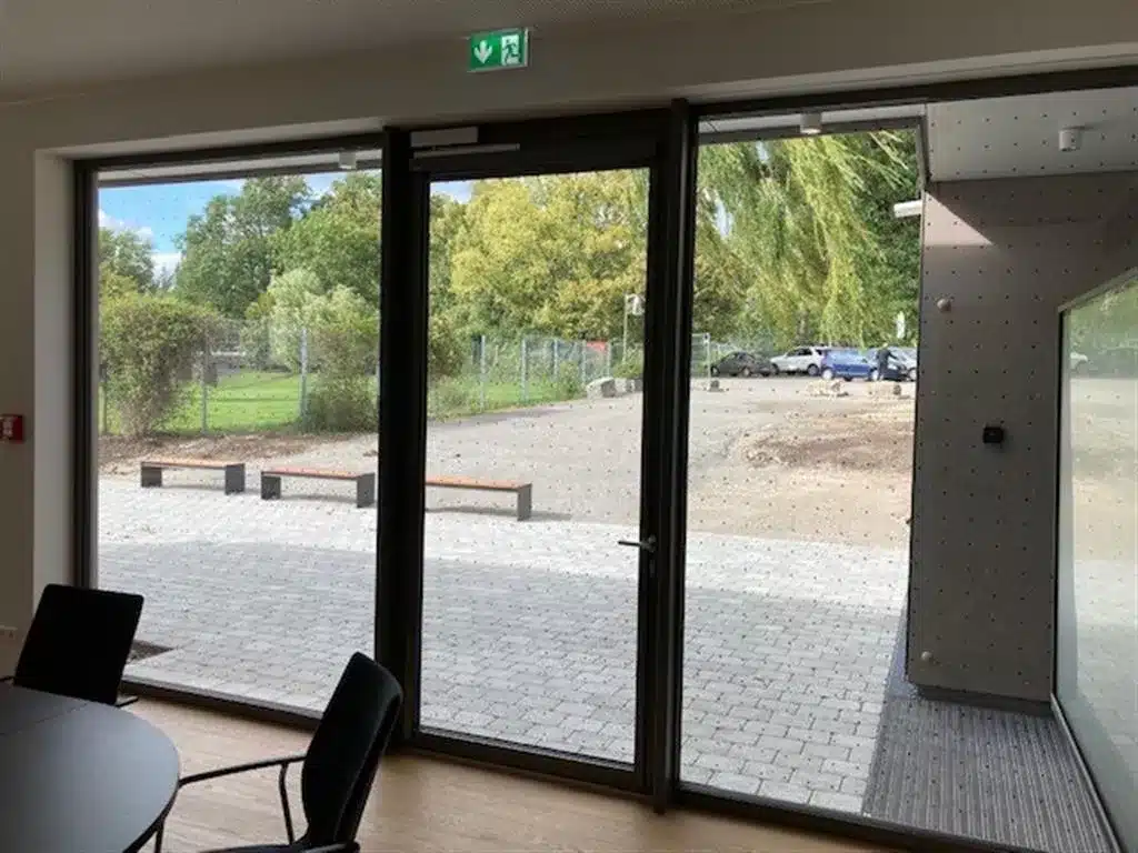 Vogelschutzfolie Glasflächen und Fenster SEEN Punkte